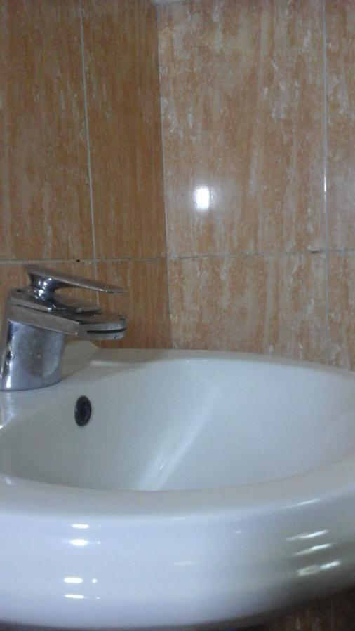 Konjo Guest House 亚的斯亚贝巴 外观 照片